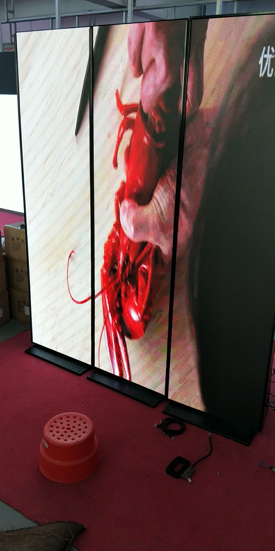 Commercial Multi Screen LED Poster Display Standalone LED Advertising Screen Shenzhen Factory