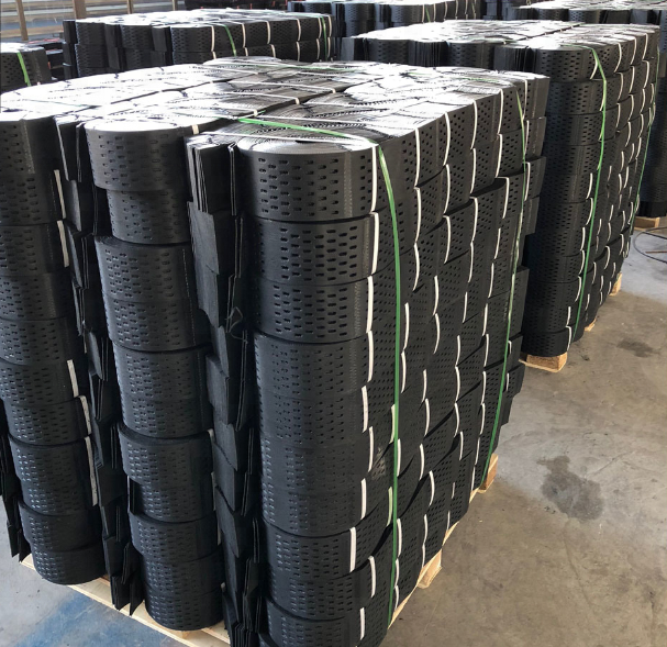 100mm-445mm 1.5mm Textured Perforated Plastic HDPE Geocell for Retaining Wall