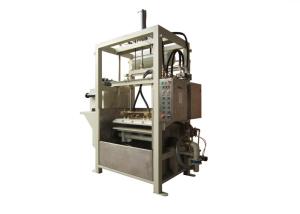 China Waste Paper Turnover Semi-automatic Industrial Packaging Products Forming Machinery wholesale
