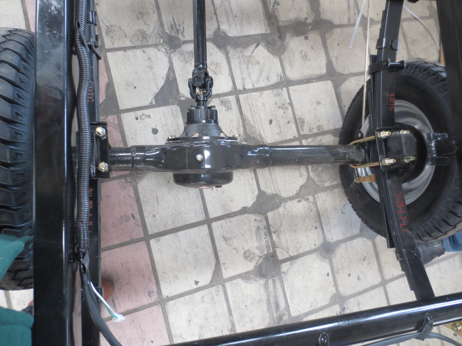 Rustproof Ductile Iron Auto Rickshaw Differential With 6206 Bearing