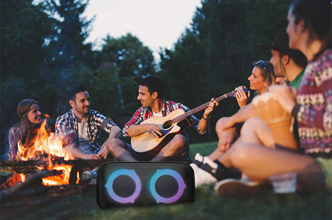 Black 4ω Impedance Bluetooth Speaker For Outdoor Party Entertainment Karaoke Function