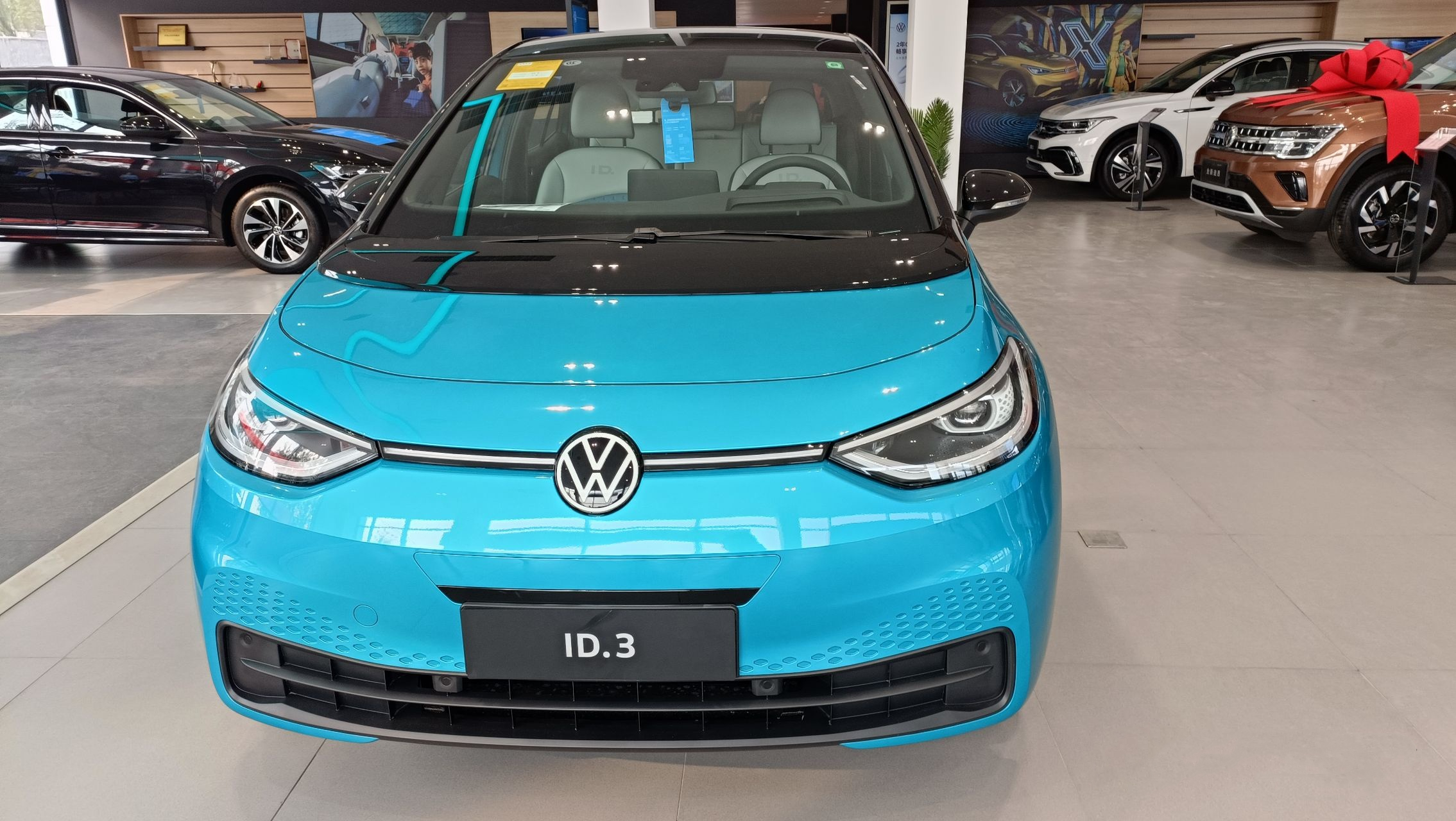 Volkswagen RWD Hatchback ID3 2024 Prime Electric Car 0km Used with 450km Pure Electric Range and 170 Horsepower Motor