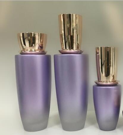 40ml 130ml Custom Retro Glass Cosmetic Pump Bottle Lotion Bottles Skincare