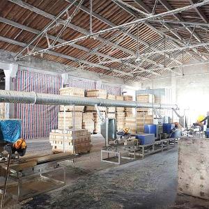 China Semi Automatic Pressed Wood Shavings Pallet Block Machine wholesale