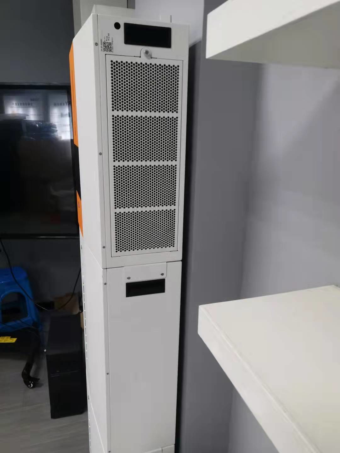 10Kwh Lifepo4 Storage Battery Power Storage Wall With Inverter Controller