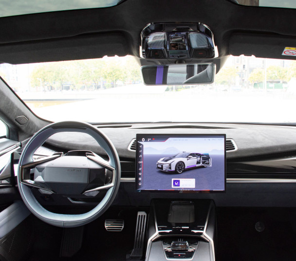 Hiphi Z 2023 5-seater version pure electric medium and large car 4 Door 5 seatsSedan