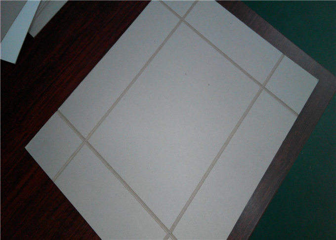 Die Cut Paper Box Making Machine / Cardboard Box Cutting Machine High Precision 0