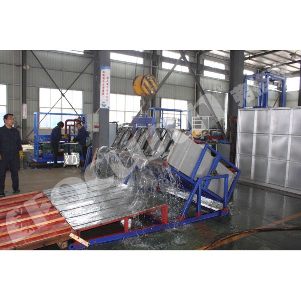 Energy-saving 2.7kw 124.3kw Brine System Block Ice Maker for Large Scale Ice Sculpture