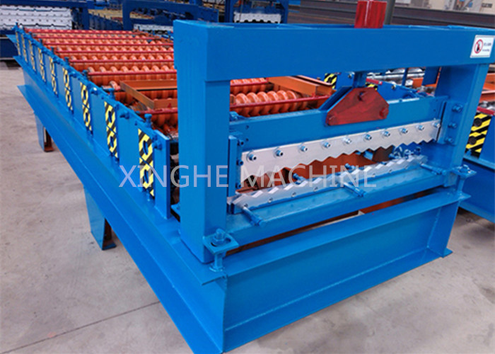 Steel Galvanized Roof Roll Forming Machine For Making 0.3 - 0.8mm Thickness Tile