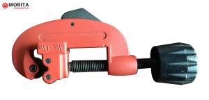 China Pipe Cutter For Blade Pipe Reamer 3 - 28mm Zinc Alloy For Body Gcr15 wholesale
