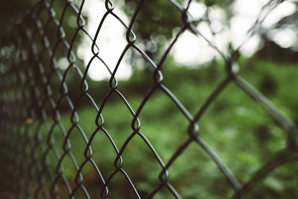 Direct Manufacturer Heavy Duty 1.5-4.5mm diameter Electro Galvanized Chain Link Fence Cyclone Wire Fence For Sale
