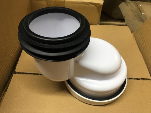 Quality PP Material Toilet 100mm Offset Pan Connector , Toilet Pipe Fittings Without Burrs for sale