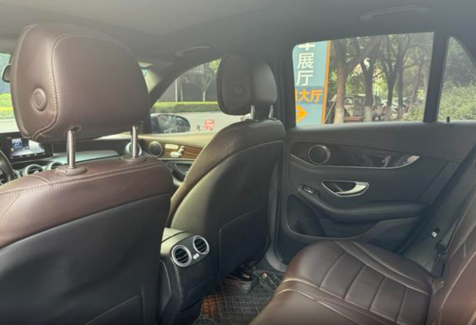 Used Benz Glc 260 Gas Car SUV With 211HP Maximum Power
