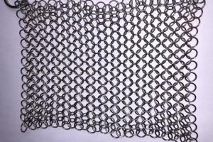 China 304 316 Stainless Steel Chainmail Cast Iron Scrubber 7 / 8 Inch For Kitchen wholesale