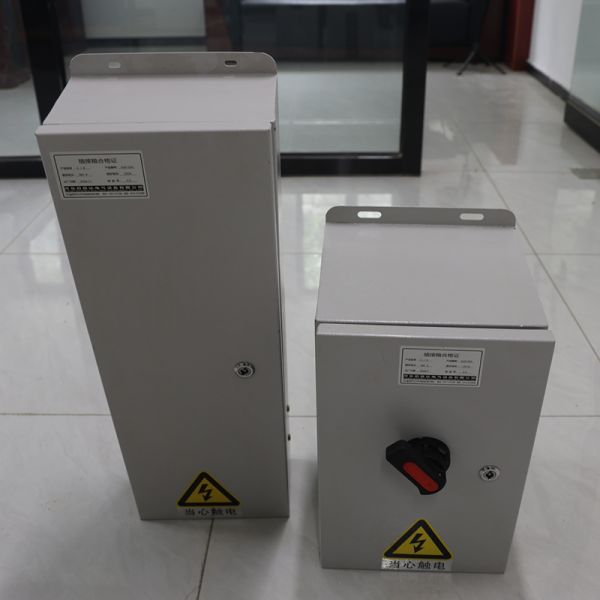 Copper Aluminium Electrical Busbar System Power Distribution Busway Equipment