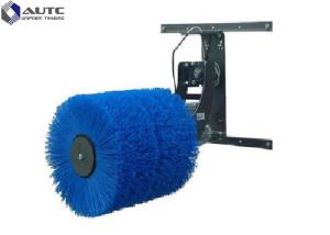 China Comfortable Animal Husbandry Cow Scratching Brush , Rotary Cow Brushes Blue wholesale