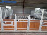 Steel Frame Horse Stall Fronts Swing Doors Durable Customized Style Bamboo
