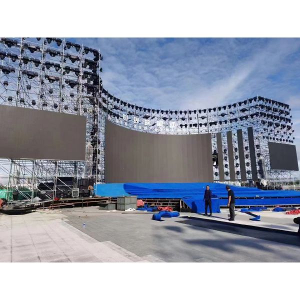 Born for the Stage – Guide Visual GS Series LED Display with 7680Hz Refresh Power