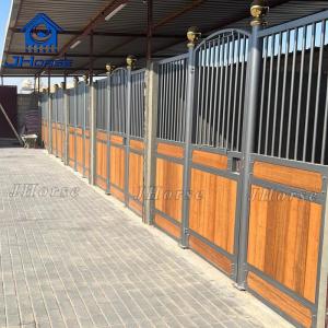 China Customized Horse Stall Pine Wood Type For Horse's Comfort Safety wholesale