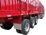 Dongfeng 3 Axle Semi Trailer , Lattice Fence Cargo Semi Trailer For Horse