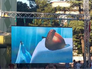 China Outdoor HD Fine Pixel Pitch Rental P1.953mm LED Display For Concerts And Events wholesale