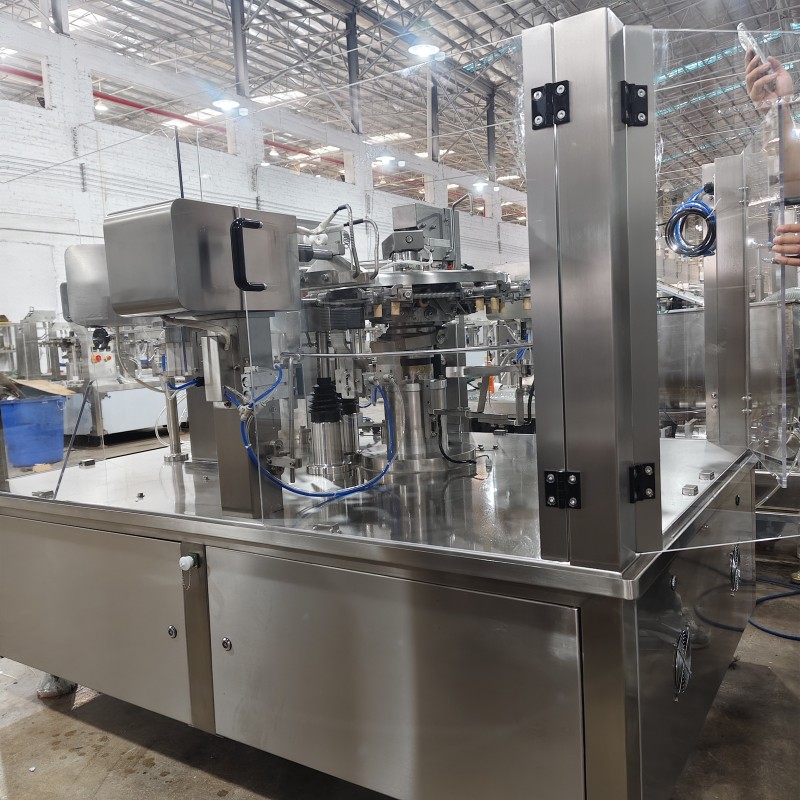 LC-350R-8 Stations Automatic Custom Printed Flat 3 4 Side Seal Pouch For Ketchup Salad Dressing Hot Sauce Sachet Plastic Condiment Liquid Packaging