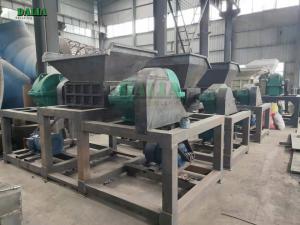 China Two Motors Double Shaft Shredder , Industrial Metal Shredder Uniform Discharge wholesale