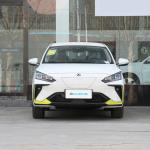 Clean Energy EV Dongfeng Fengshen E70 Compact Sedan 433km Mileage Max Speed