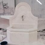 Beige Marble Wall Water Fountain Outdoor Large Stone Fountains Hand Carved Villa