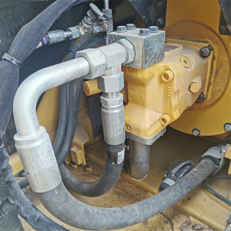 7TON Operating Weight Japan Original Used Caterpillar 307E2 Excavators with Less Hour