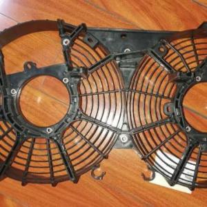 China 16711-30081 16711-30082 Fan Cowl for Toyota Hiace 2014 OE NO. Guaranteed wholesale