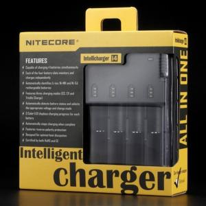 China Nitecore i4 charger/ universal /li-ion universal li-ion battery charger wtih CE and RoHs wholesale