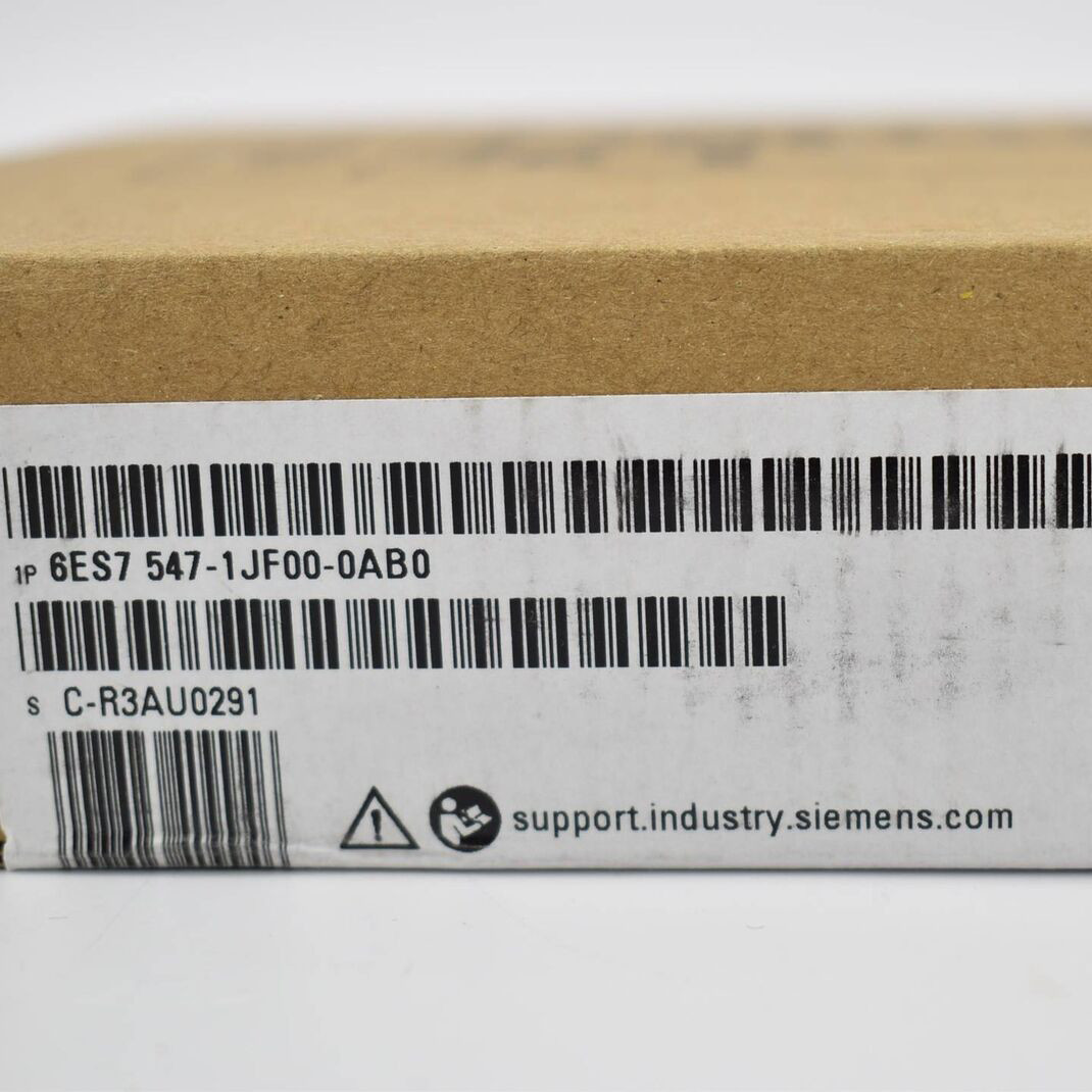 SIEMENS PLC SIMATIC S7-1500CM 8XIO-LINK 6ES7547-1JF00-0AB0 FRONT CONNECTOR (SCREW TERMINALS OR PUSH-IN)
