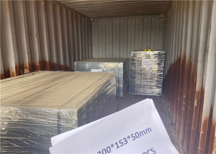 Galvanized / Pvc Coated Oem Perforated Wire Mesh Punched Metal Sheet For Screen Wall
