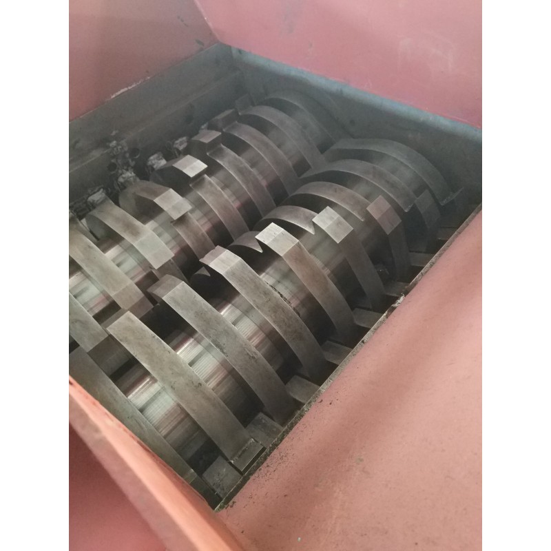 PLC Controlled Waste Tire Recycling Line with Customizable Operation Mode and Steel Wire Separation for Rubber Powder Production