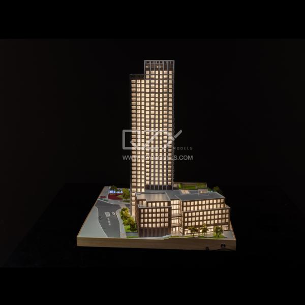 1/200 British Land Model Realistic Architectural Scale Model With 4000K Worm White Illumination