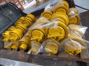 China undercarriage SD16 single flange track roller 16Y-40-09000 in stock wholesale