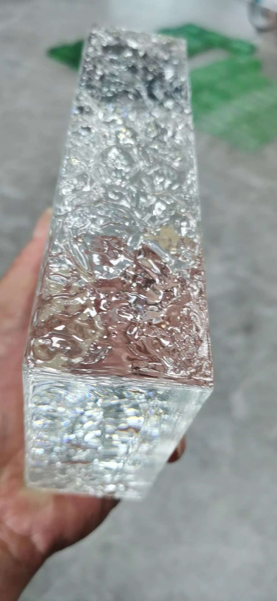SGCC Hot Melt Crystal Glass Brick Blocks Customized Multiple Sizes And Colors