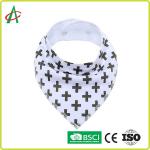 ODM Handcrafted Stitching Organic Cotton Unisex Baby Bibs