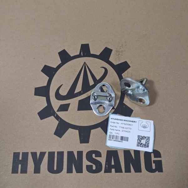 Excavator Spare Parts Striker 71N6-02770 For R140W-7 R200W-7 Construction