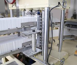 China SIEMENS Motor PLC 3000 sheets / min Napkin Manufacturing Machine wholesale