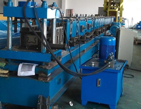 Galvanized Steel Heavy Duty Storage Rack Upright Roll Forming Machine Quick Size