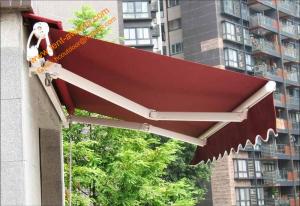 China Aluminum Customized Sizes Retractable Electric Patio Awnings for Outdoor Balcony and Villa wholesale