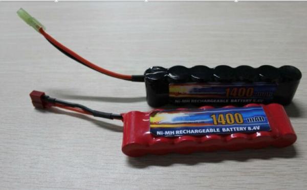High Power Discharge Typ 8.4V 1600 mAh Airsoft Gun Battery / Rechargeable NIMH