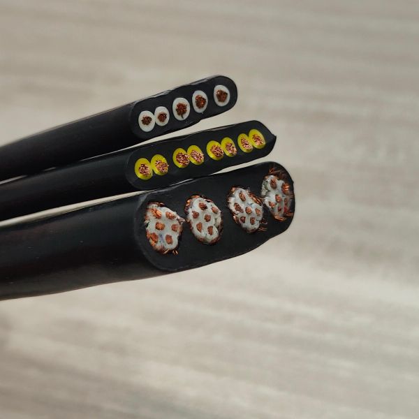 YFFB Copper Rubber Insulated Rubber Jacket Double Steel Wire Elevator Flat Cable 450V 3/4/5 Core 35-120 Square
