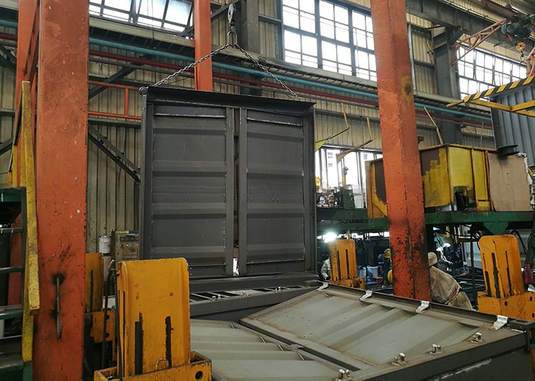 20ft and 40ft Dry Cargo Shipping Container Rear or Side Doors Finished Surface Standard Size As per your requirement