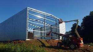 China Steel Frame Industrial Workshop 50-Year Life Time Eco-Friendly Long Lifespan Suitable For Commercial Agricultural Needs wholesale
