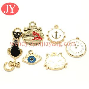 China customized black enamle cat hanging plating epoxy gold metal tag wholesale