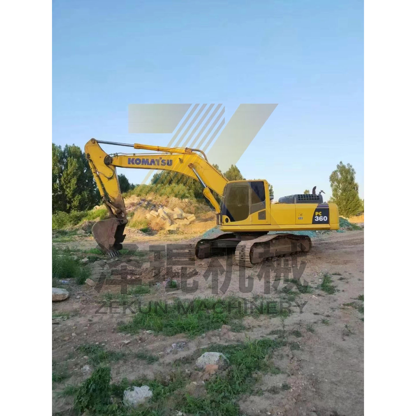 2017 Used KOMATSU PC360 Excavator 36T Operating Weight In Shanghai