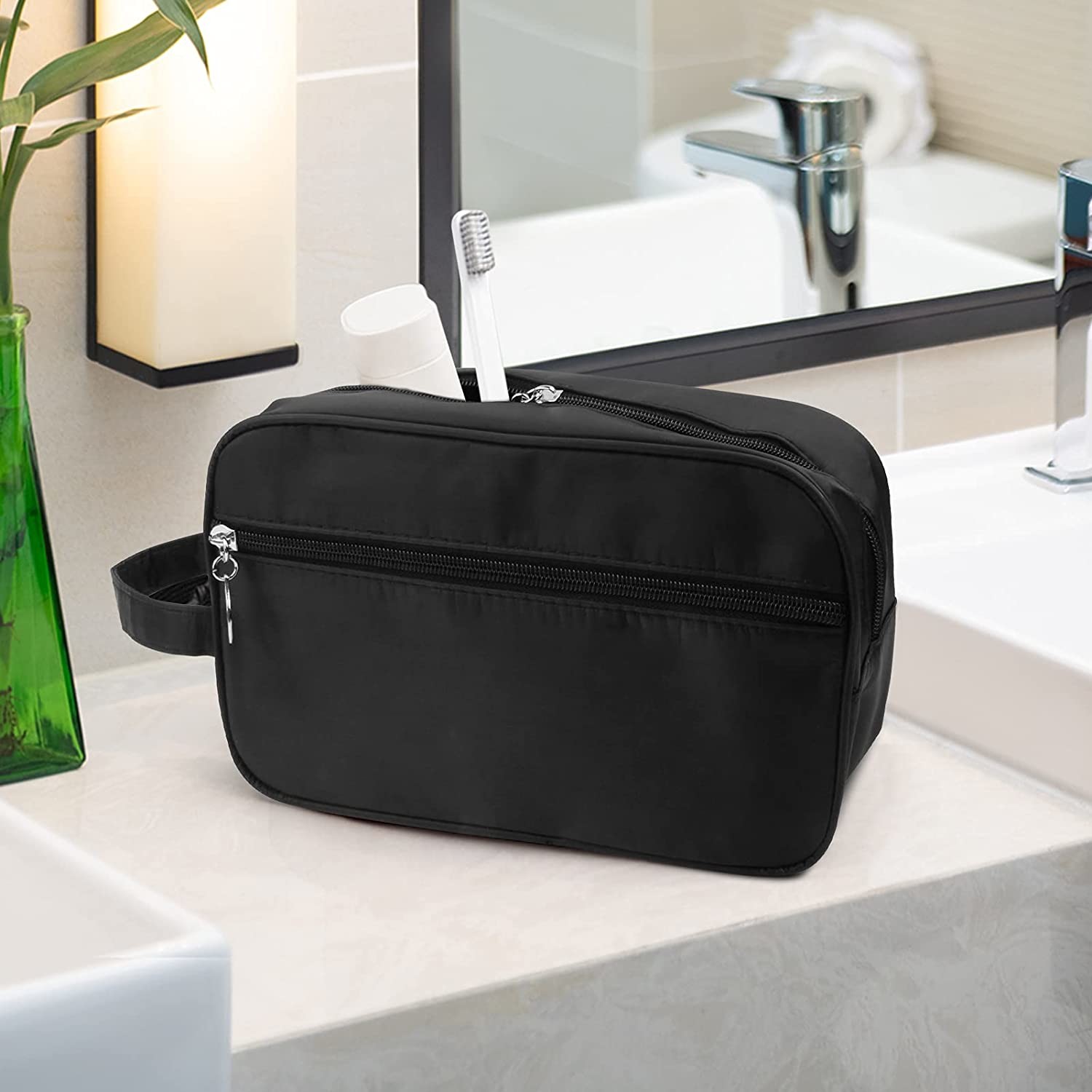 Toiletry Bag for Men Water Resistant Mens Shaving Bag for Travelling Travel Dopp Kit